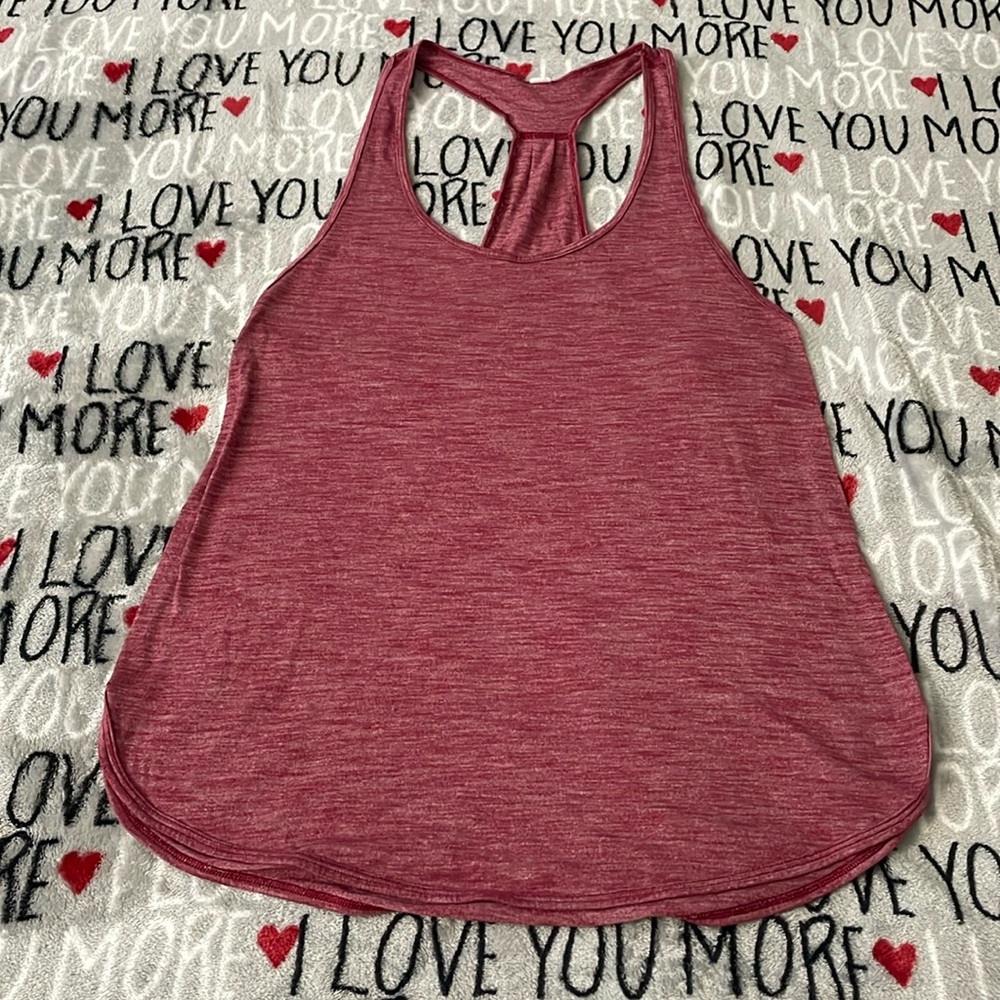 Lululemon top